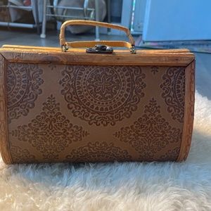 VINTAGE y2k HAND CARVED LIGHT BROWN WOODEN PURSE Hippie Retro Boho